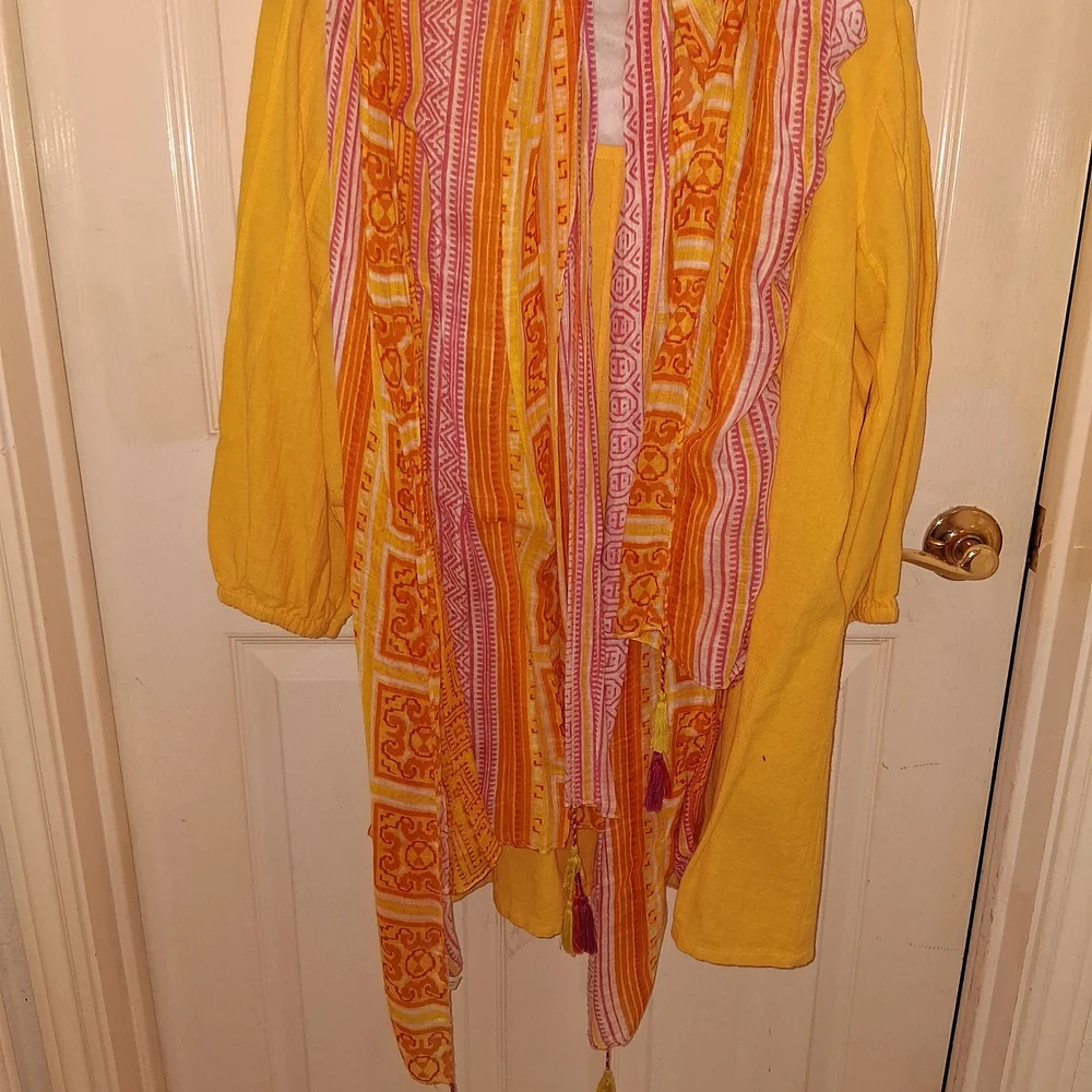 Soft Surroundings Yellow Cotton Top - Picture 3 of 6